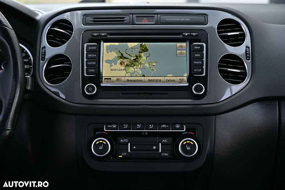 Volkswagen Tiguan - 25