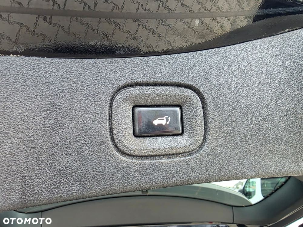 Renault Koleos 2.0 Blue dCi Initiale Paris 4x4 X-Tronic - 17