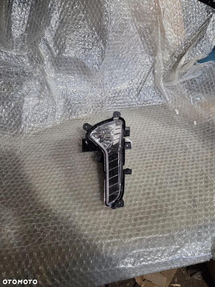 Halogen prawy Kia Sportage III 922023W100 92202-3W100 - 4