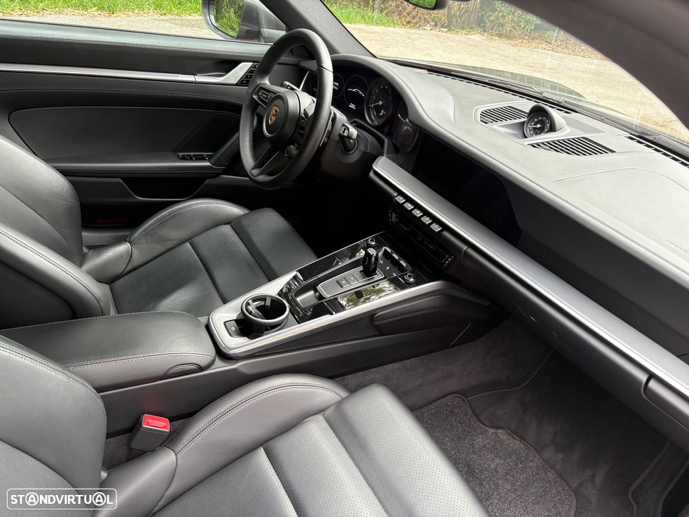 Porsche 911 (992) Carrera S PDK - 20
