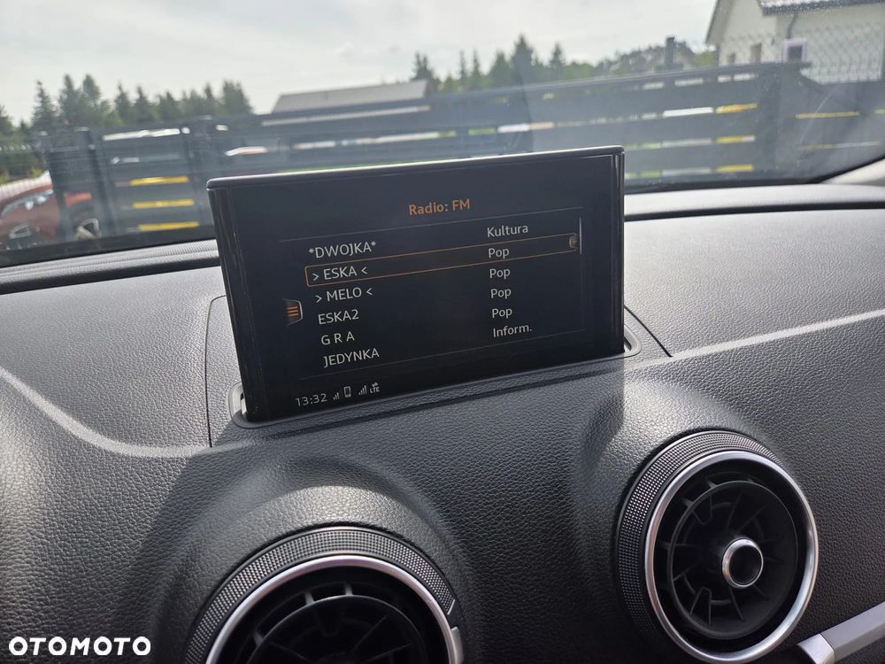 Audi A3 Sportback 2.0 TDI Ambiente - 16