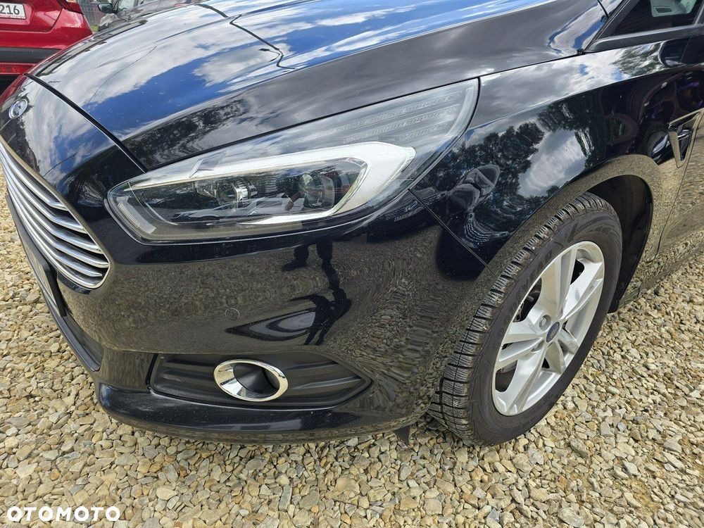 Ford S-Max - 27