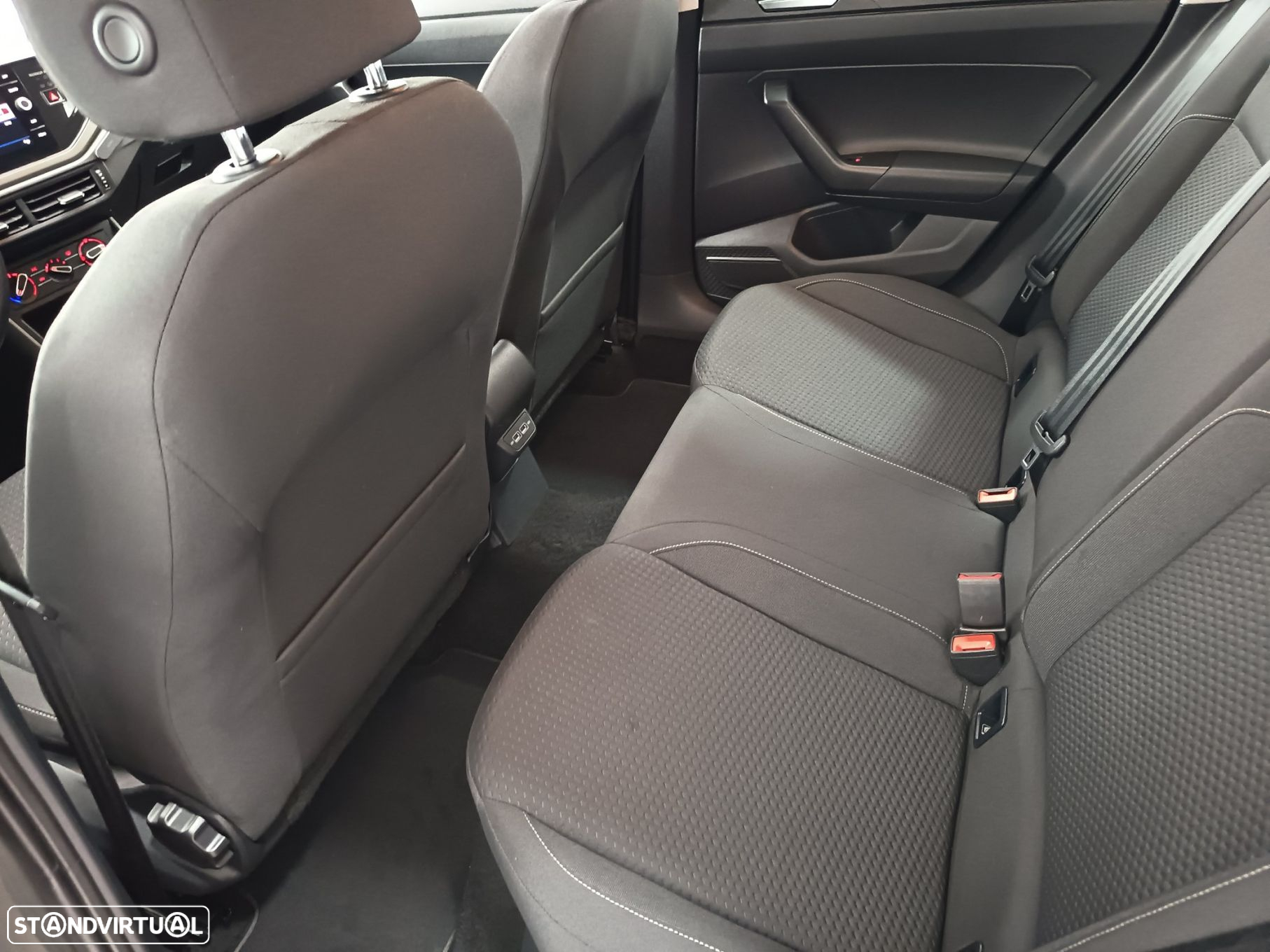 VW Polo 1.0 TSI Confortline - 16