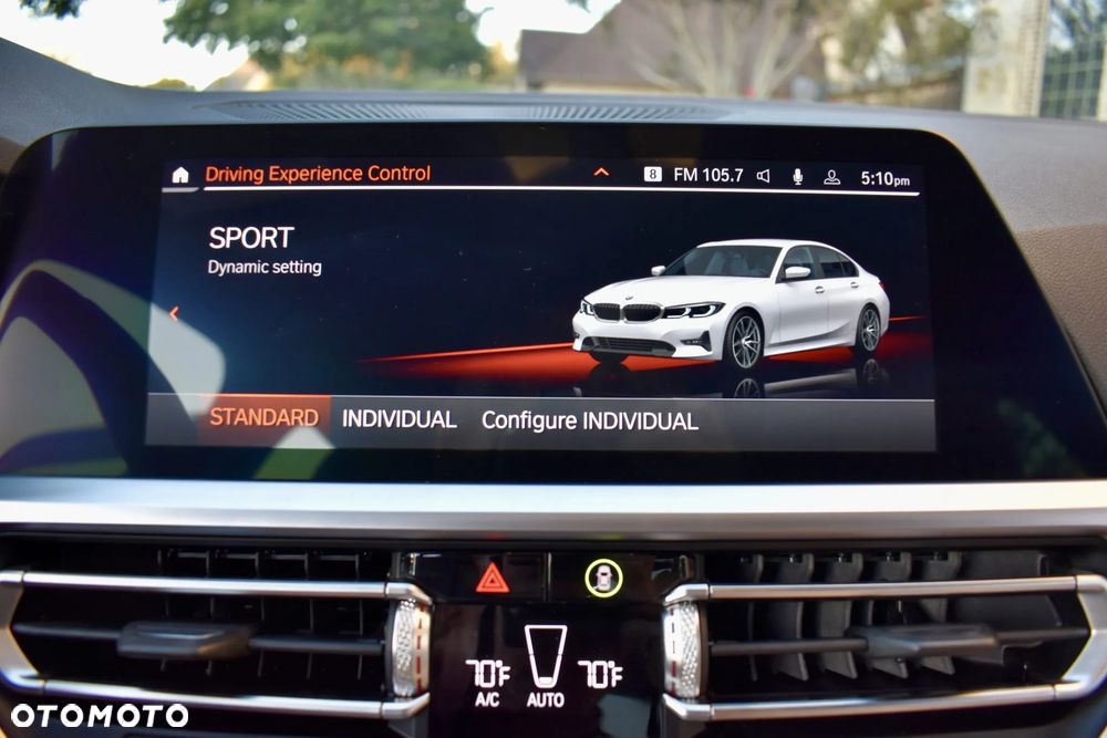 BMW Seria 3 330i M Sport - 16