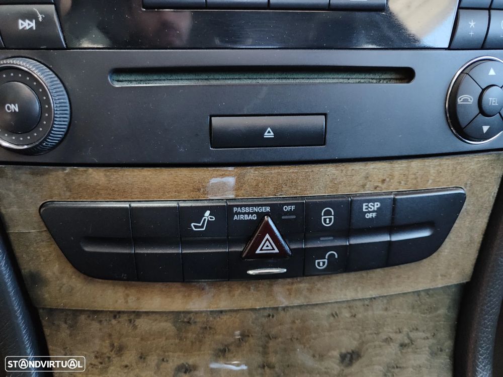 Mercedes-Benz E 220 CDI Avantgarde - 33