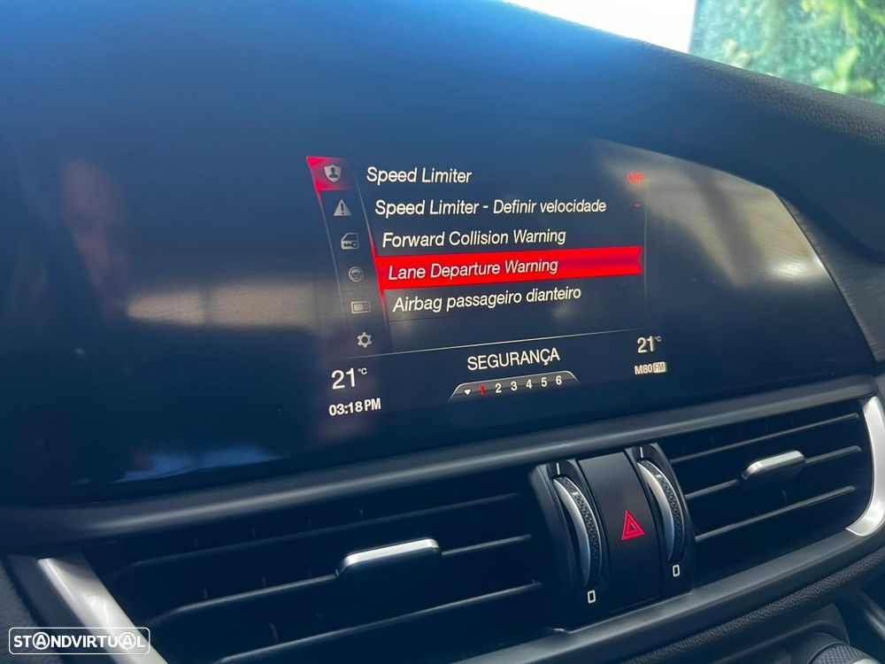 Alfa Romeo Giulia 2.2 D Super - 41