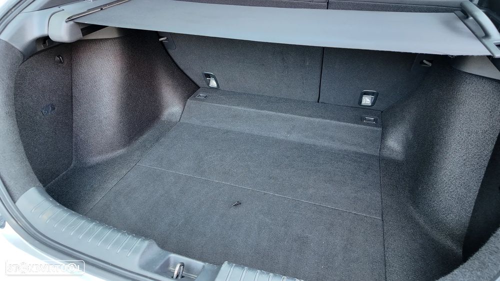 Honda Civic 1.0 i-VTEC Turbo CVT Elegance - 15