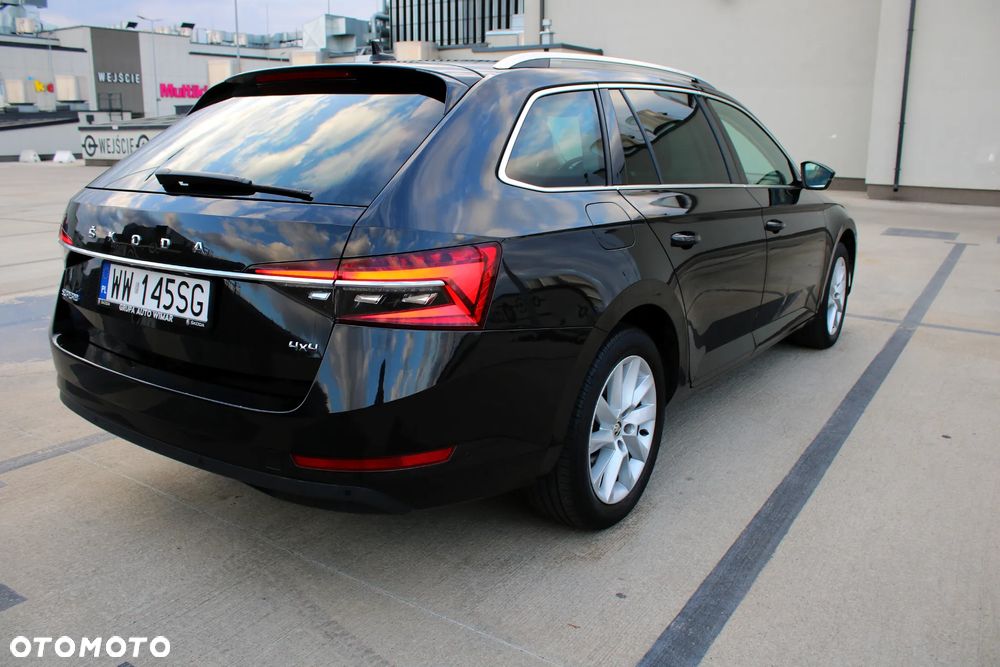 Skoda Superb 2.0 TDI 4x4 Style DSG - 5