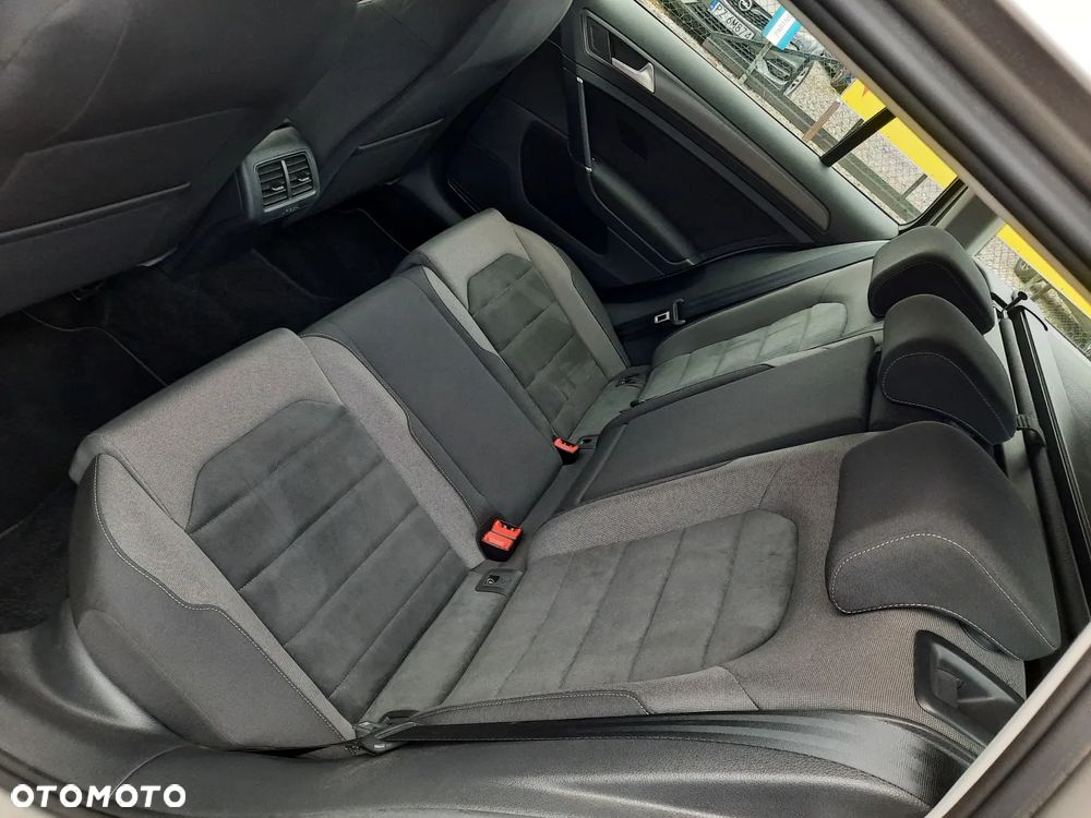 Volkswagen Golf 2.0 TDI BMT Highline DSG EU6 - 19