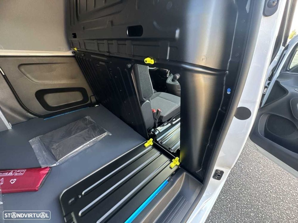 Fiat Doblo Outro - 14