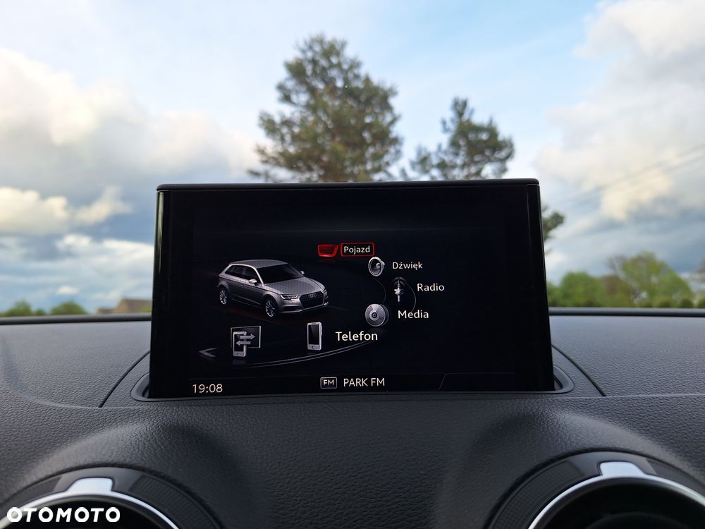 Audi A3 Sportback 35 TFSI S tronic - 15