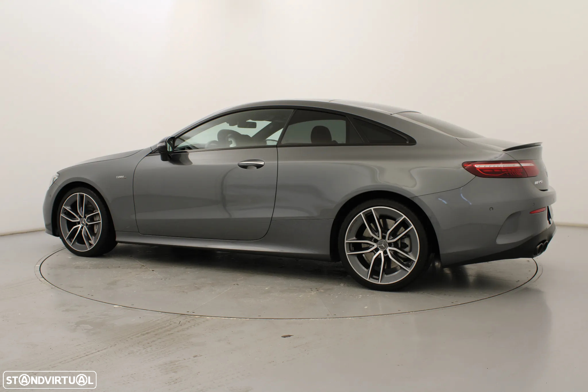 Mercedes-Benz E 53 AMG 4Matic+ - 11