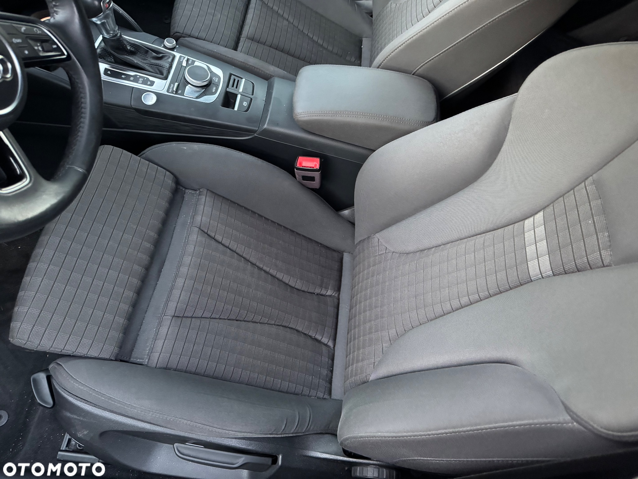 Audi A3 2.0 TDI Ambiente S tronic - 10