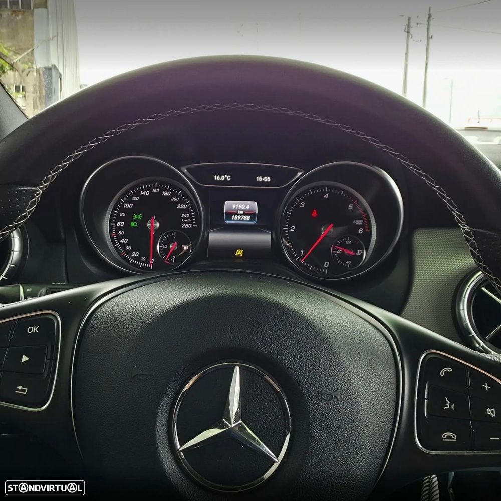 Mercedes-Benz CLA 180 d Shooting Brake - 15
