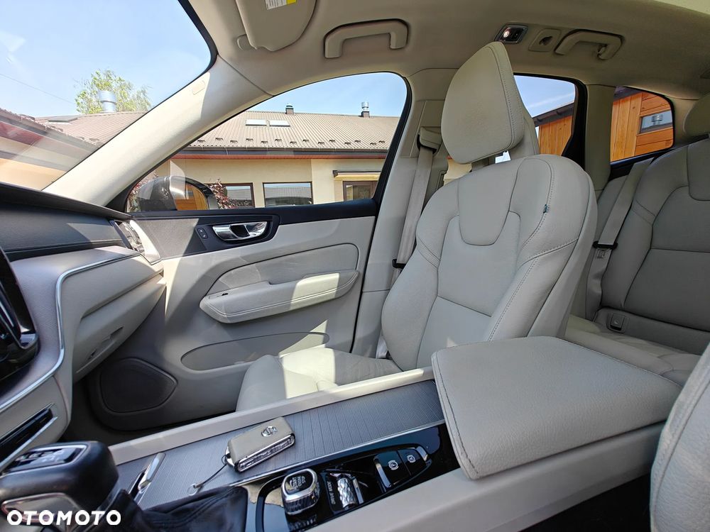 Volvo XC 60 T6 AWD Geartronic Inscription - 15