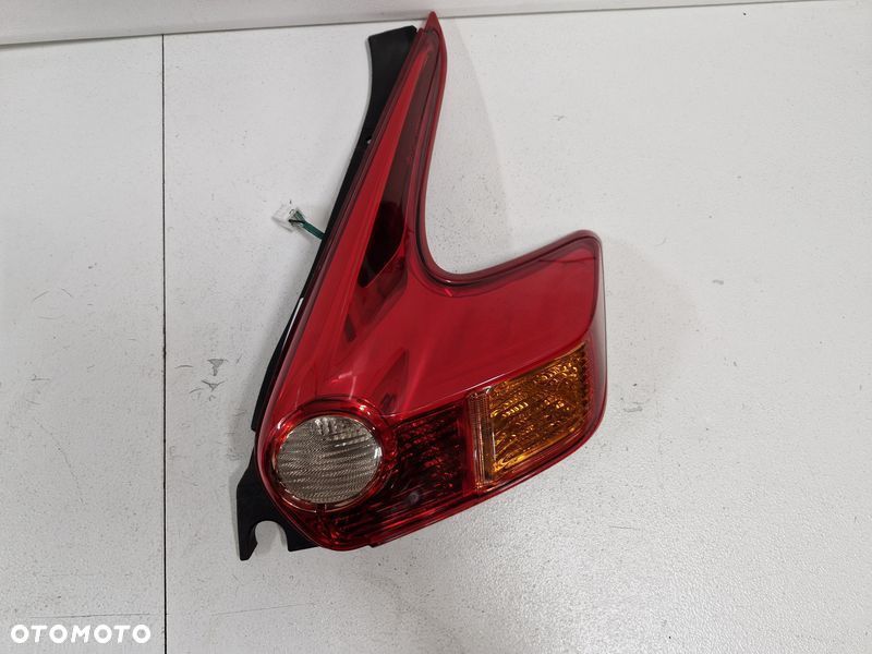 nissan juke 1 i f15 lampa prawy tył prawa tylna - 4