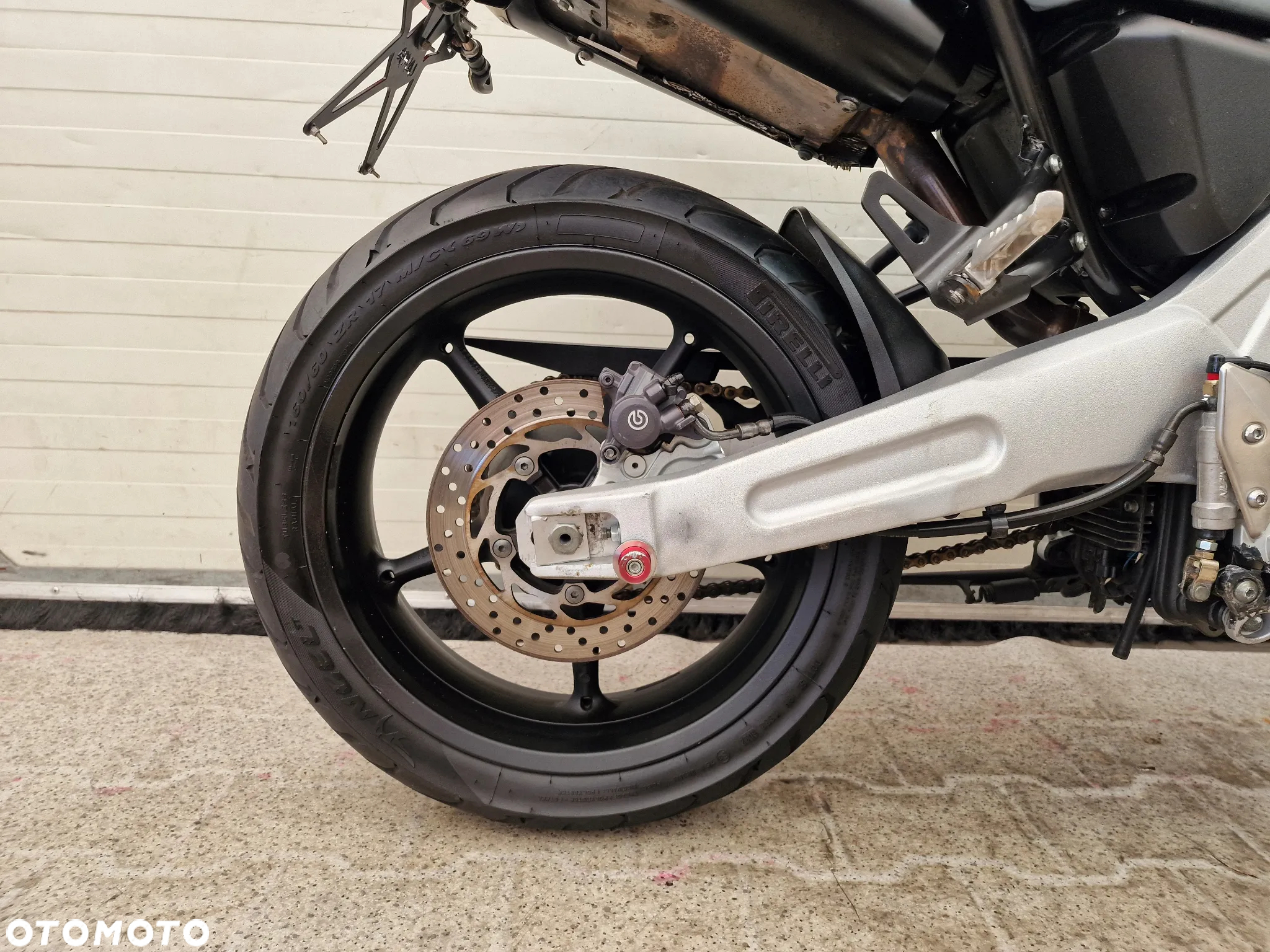 Yamaha MT - 24
