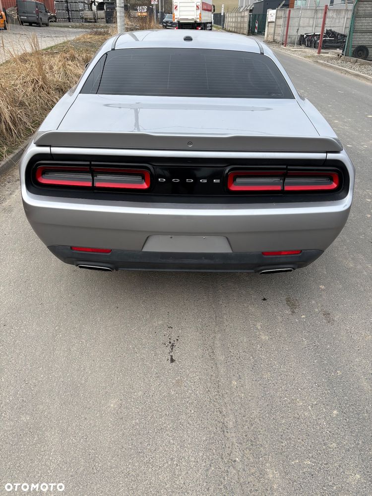 Dodge Challenger 3.6 SXT - 4