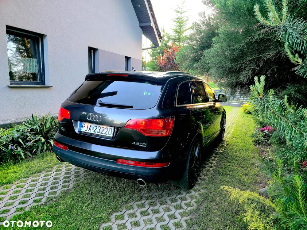 Audi Q7 - 9