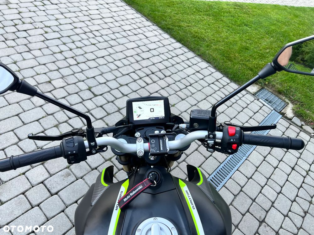 QJMOTOR SRK 125S - 15