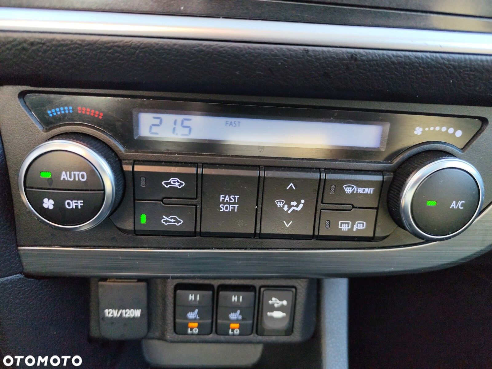 Toyota Auris - 27