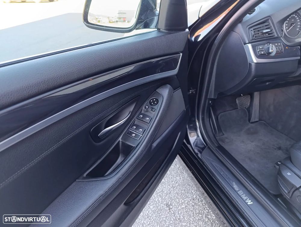 BMW 520 d Sport-Aut. - 11