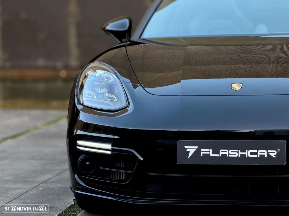 Porsche Panamera Sport Turismo 4 E-Hybrid Platinum Edition PDLS - 33