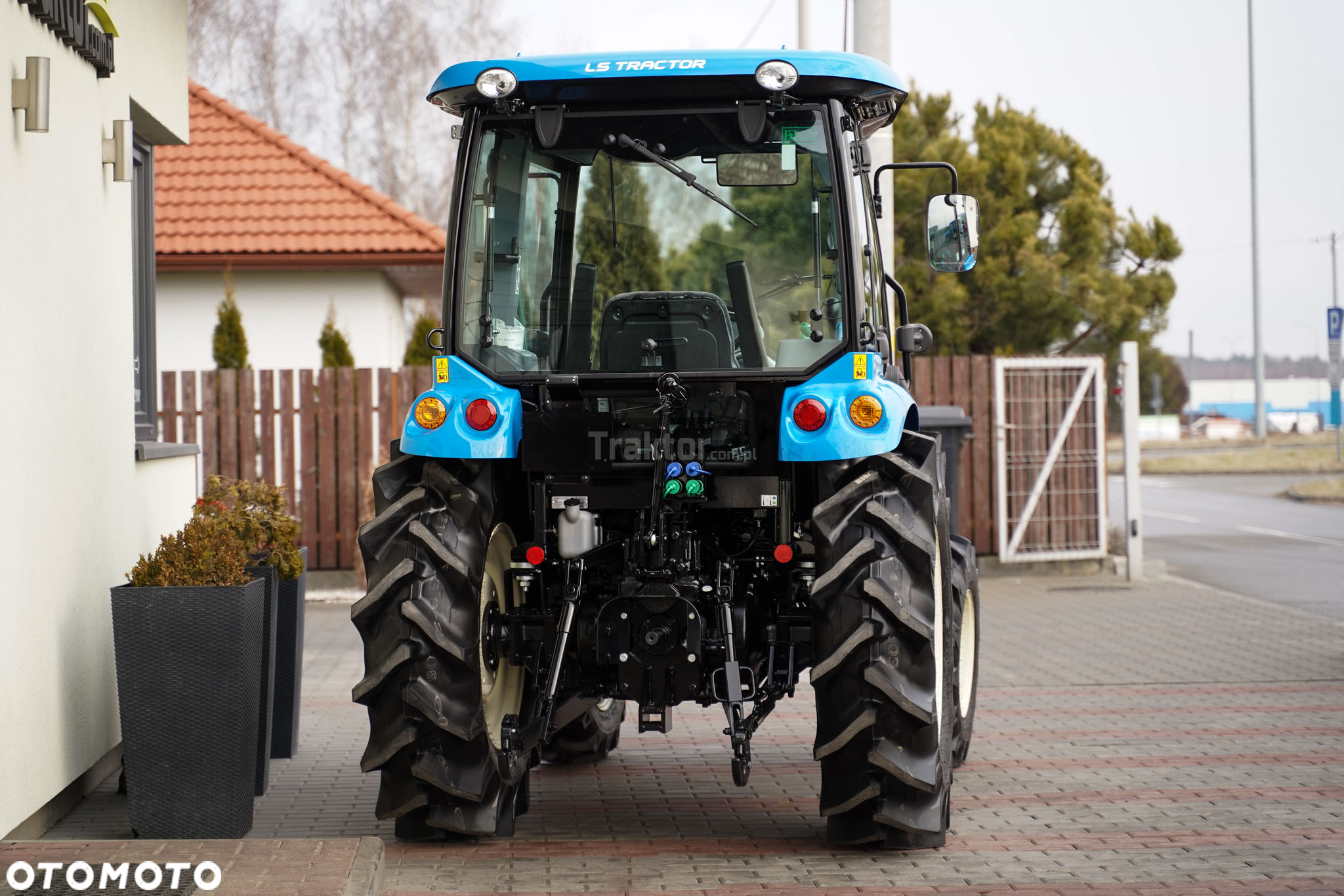 LS Traktor LS MT3.50 MEC CAB 4 x 4 47 KM - 16