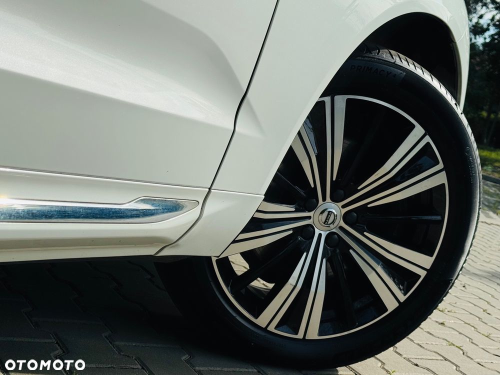 Volvo XC 60 B4 D AWD Inscription - 23