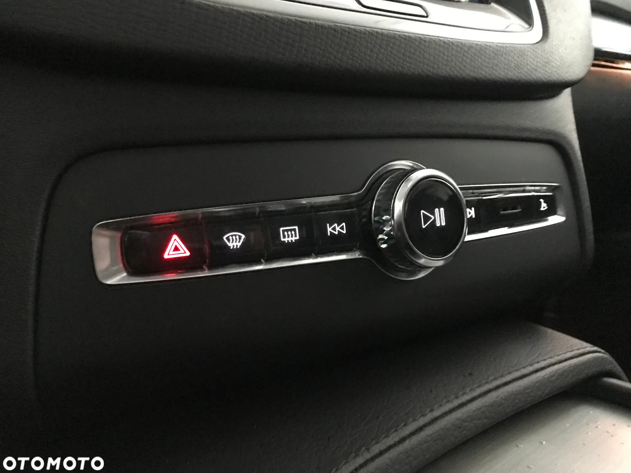 Volvo XC 90 - 37