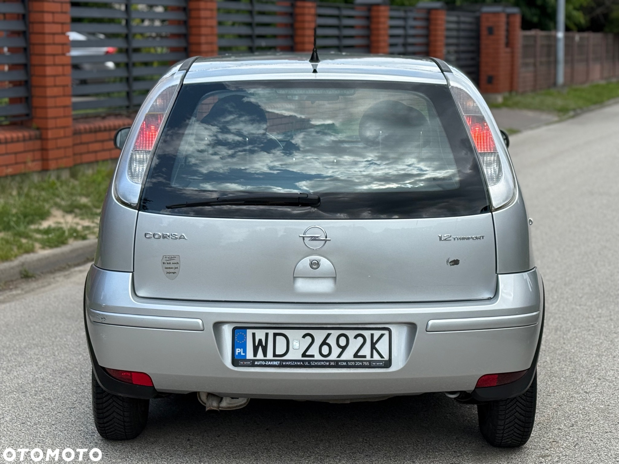 Opel Corsa 1.2 16V Cosmo - 11