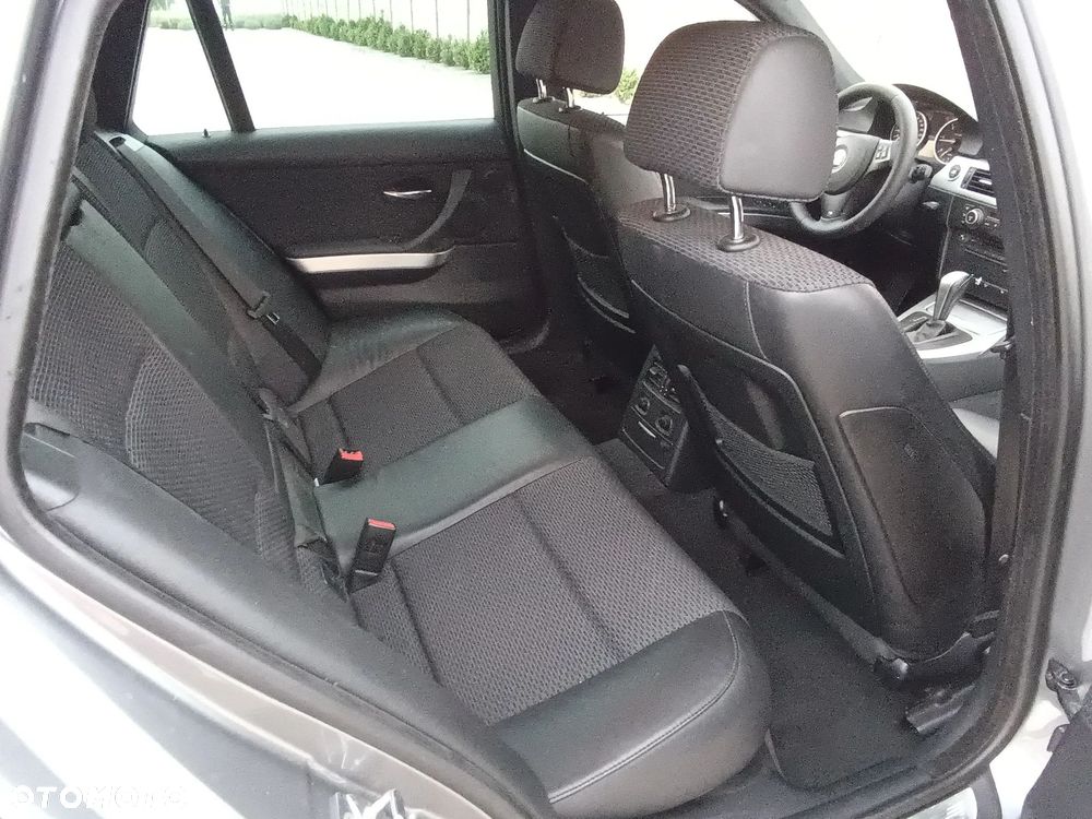 BMW Seria 3 - 8