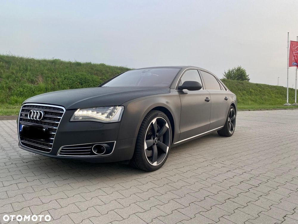 Audi A8 6.3 W12 FSI L Quattro - 1