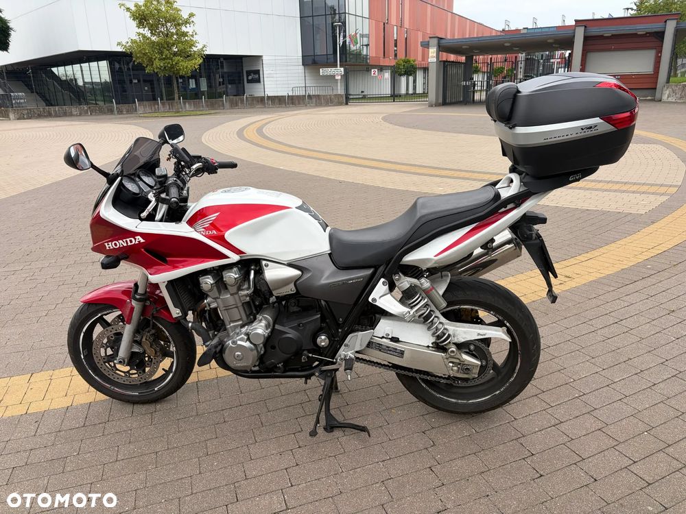 Honda CB - 3