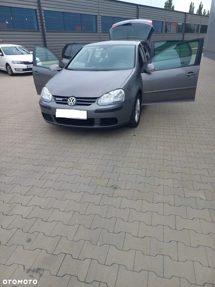 Volkswagen Golf 1.9 TDI DPF United BlueMotion - 9