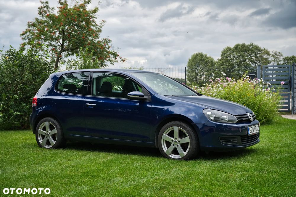 Volkswagen Golf - 18