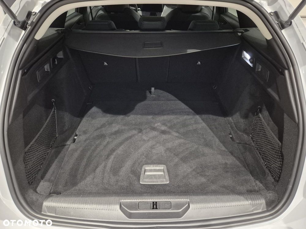 Peugeot 308 PureTech 130 EAT8 Allure - 8