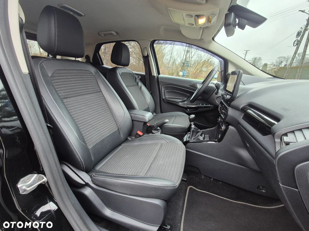 Ford EcoSport 1.0 EcoBoost TITANIUM - 27