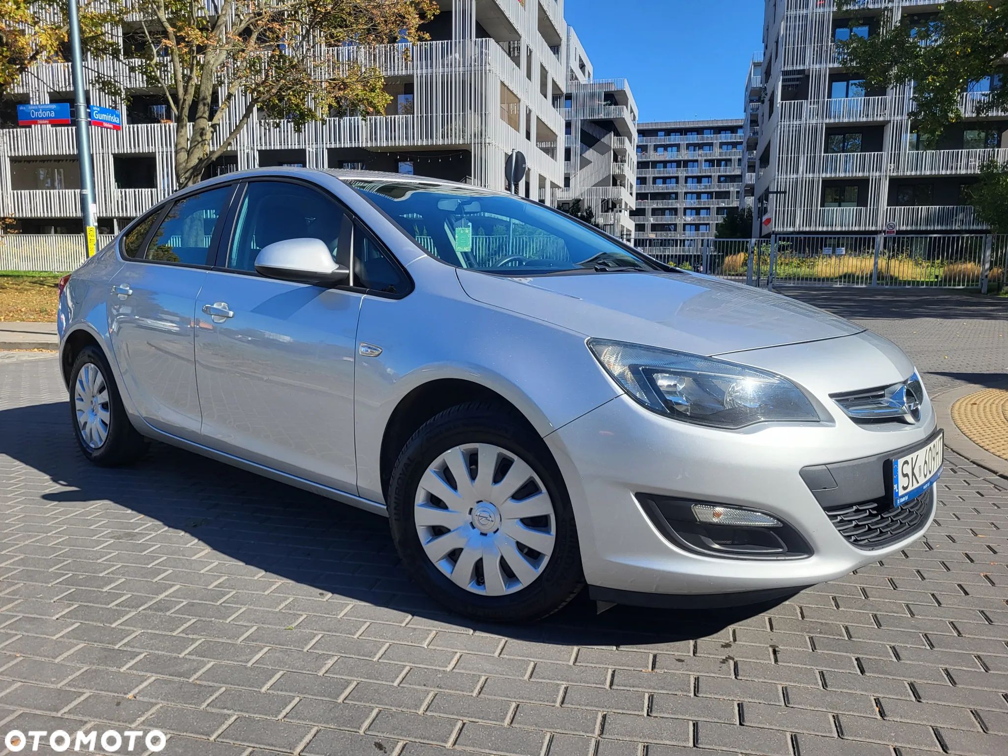 Opel Astra - 1