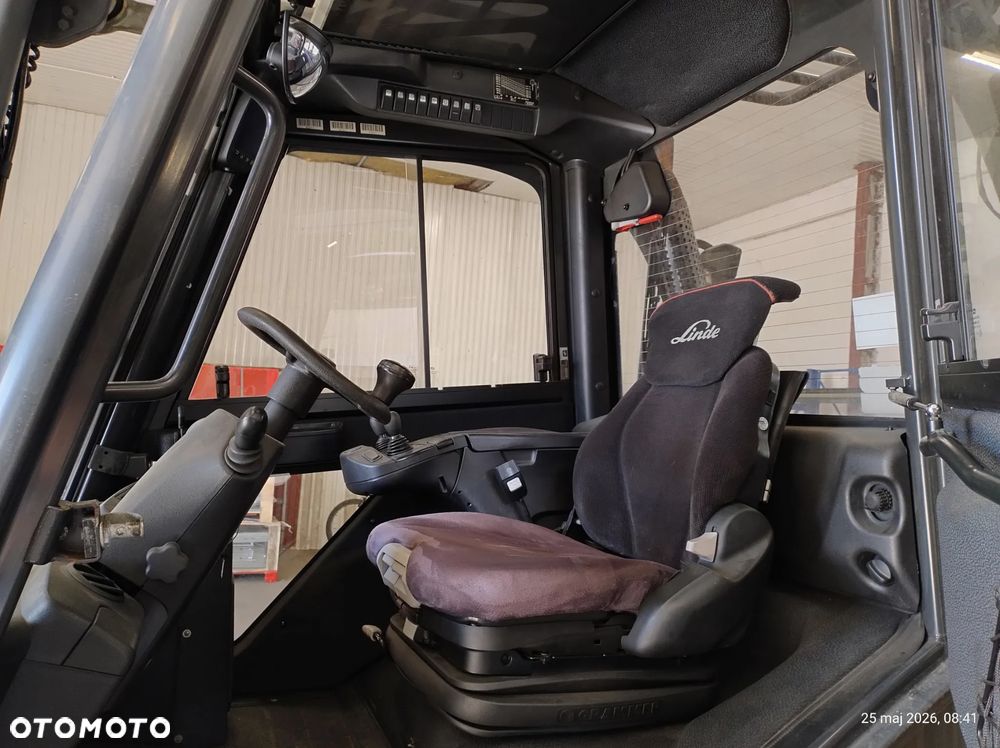Linde H25T z podwójnymi widłami - 7