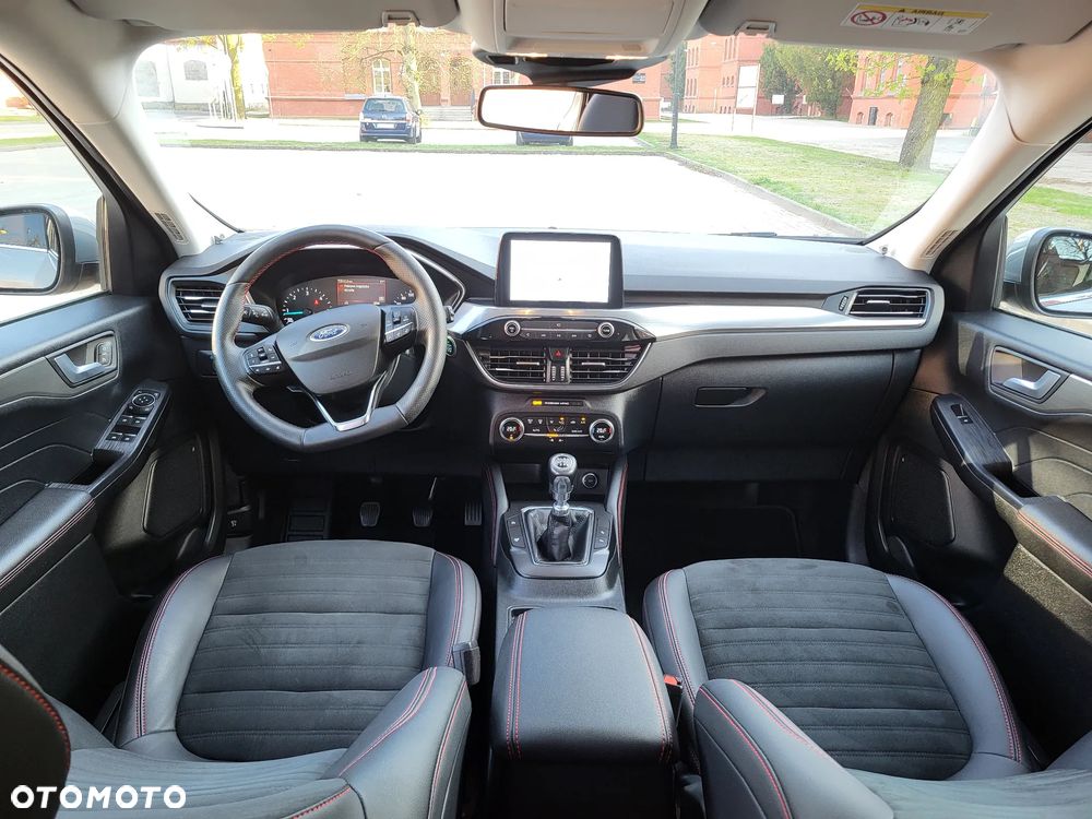 Ford Kuga 2.0 EcoBlue mHEV FWD Titanium X - 15