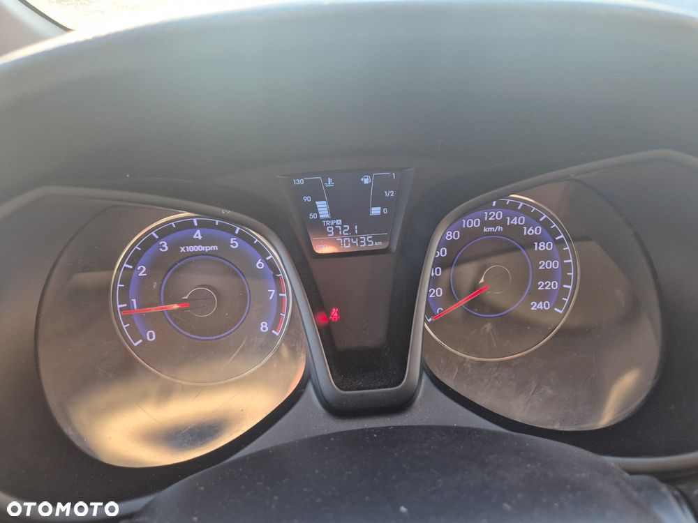 Hyundai ix20 - 10