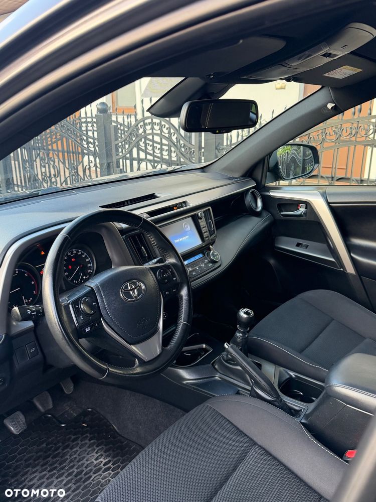 Toyota RAV4 2.0 D-4D Prestige 4x2 - 6