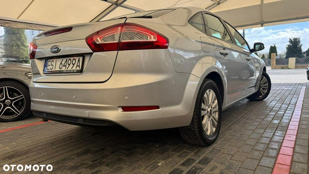 Ford Mondeo - 18