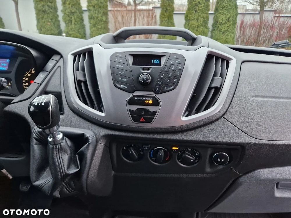 Ford Transit - 20