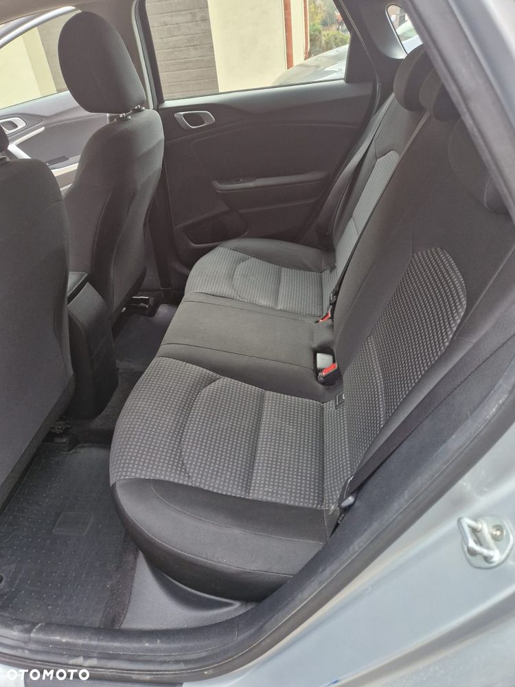 Kia Ceed 1.0 T-GDI S - 9