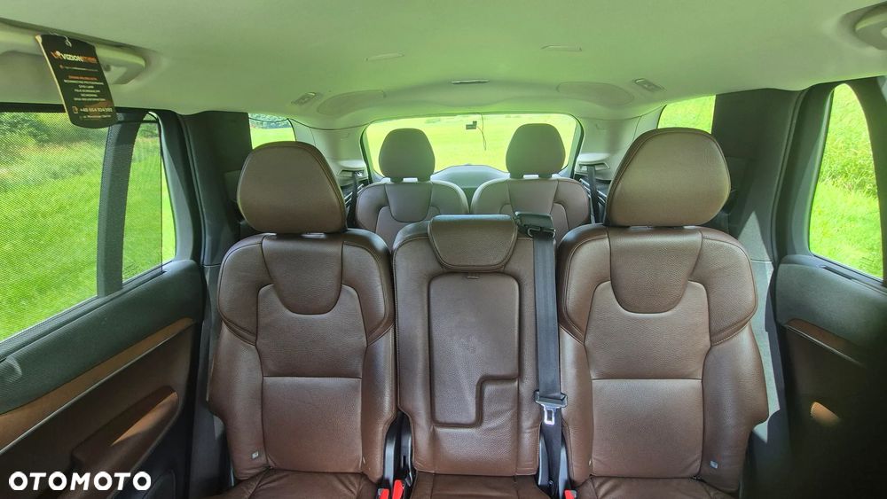 Volvo XC 90 D5 SCR AWD Inscription 7os - 25