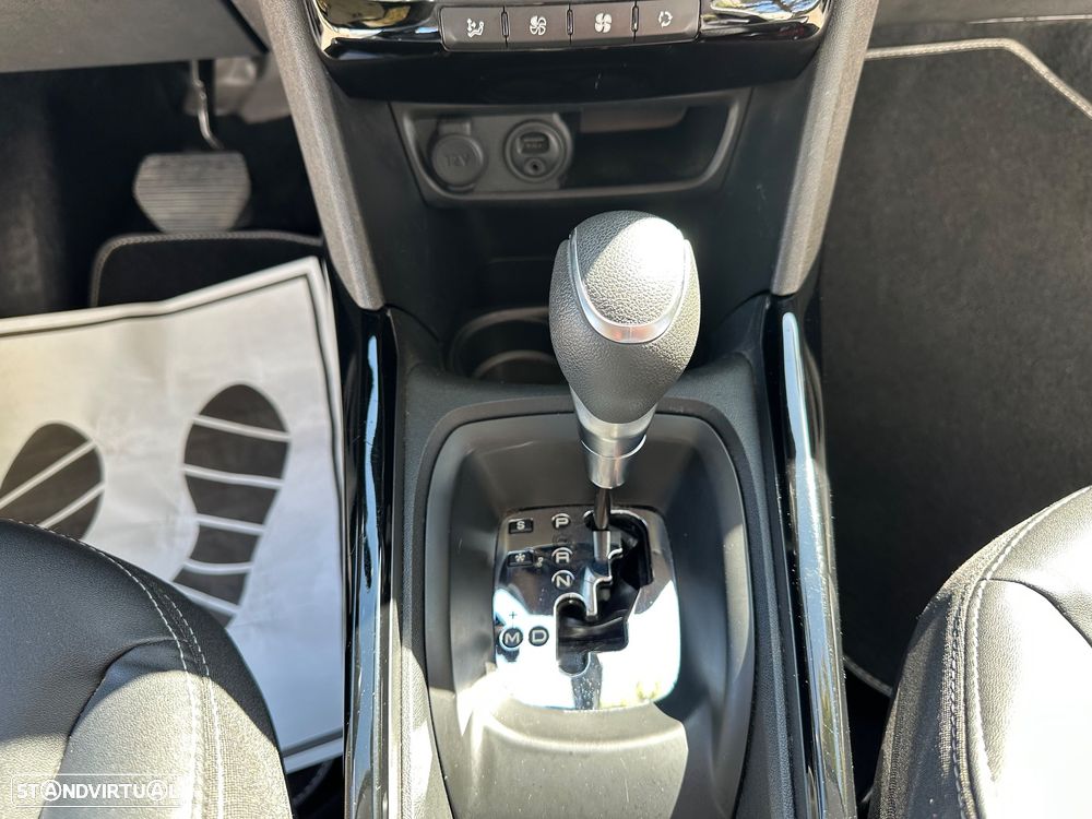Peugeot 2008 PureTech 110 Stop&Start EAT6 Allure - 21