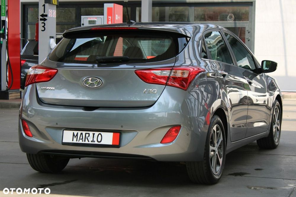 Hyundai i30 blue 1.4 Passion - 20