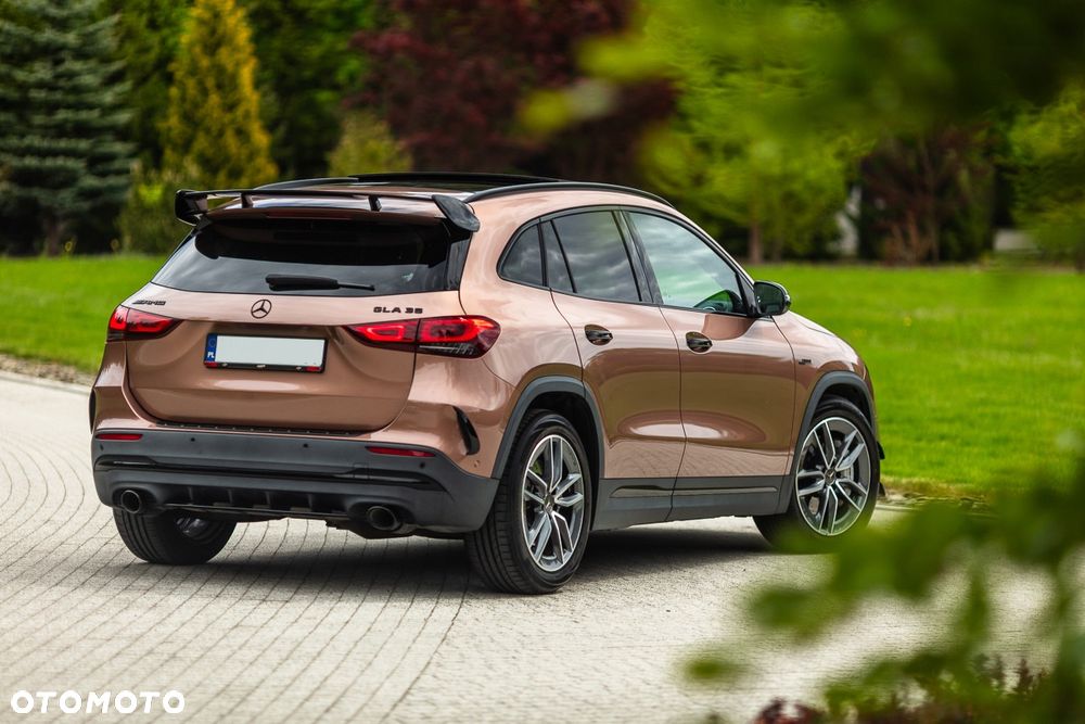 Mercedes-Benz GLA AMG 35 4Matic AMG Speedshift DCT 8G - 11